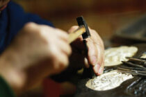 黔东南苗族银匠口述，大家各个都是“偷”