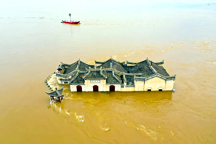 洪水中的观音阁